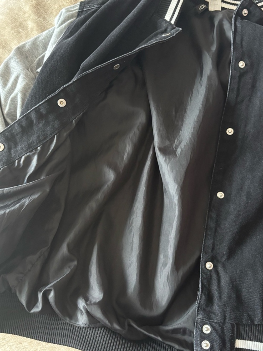 H&M Varsity Jacket - Picture 4 of 5